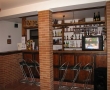 bar de zi